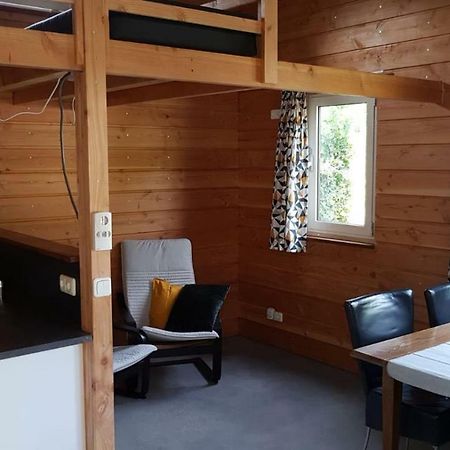 Chalet - Camping 'T Dekske Wintelre Exterior photo