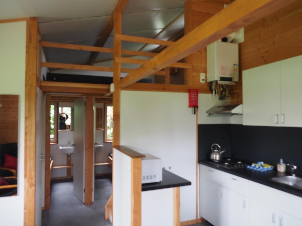 Chalet - Camping 'T Dekske Wintelre Exterior photo